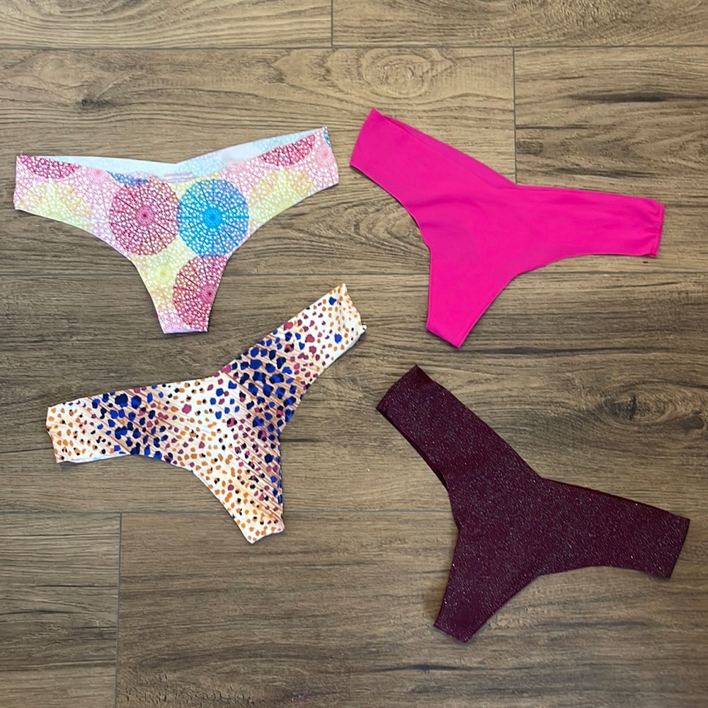 NWOT - Commando Thong Lot of 5 - size S/M